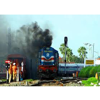 20 feared dead as Gorakhdham Express crashes into goods train in UP